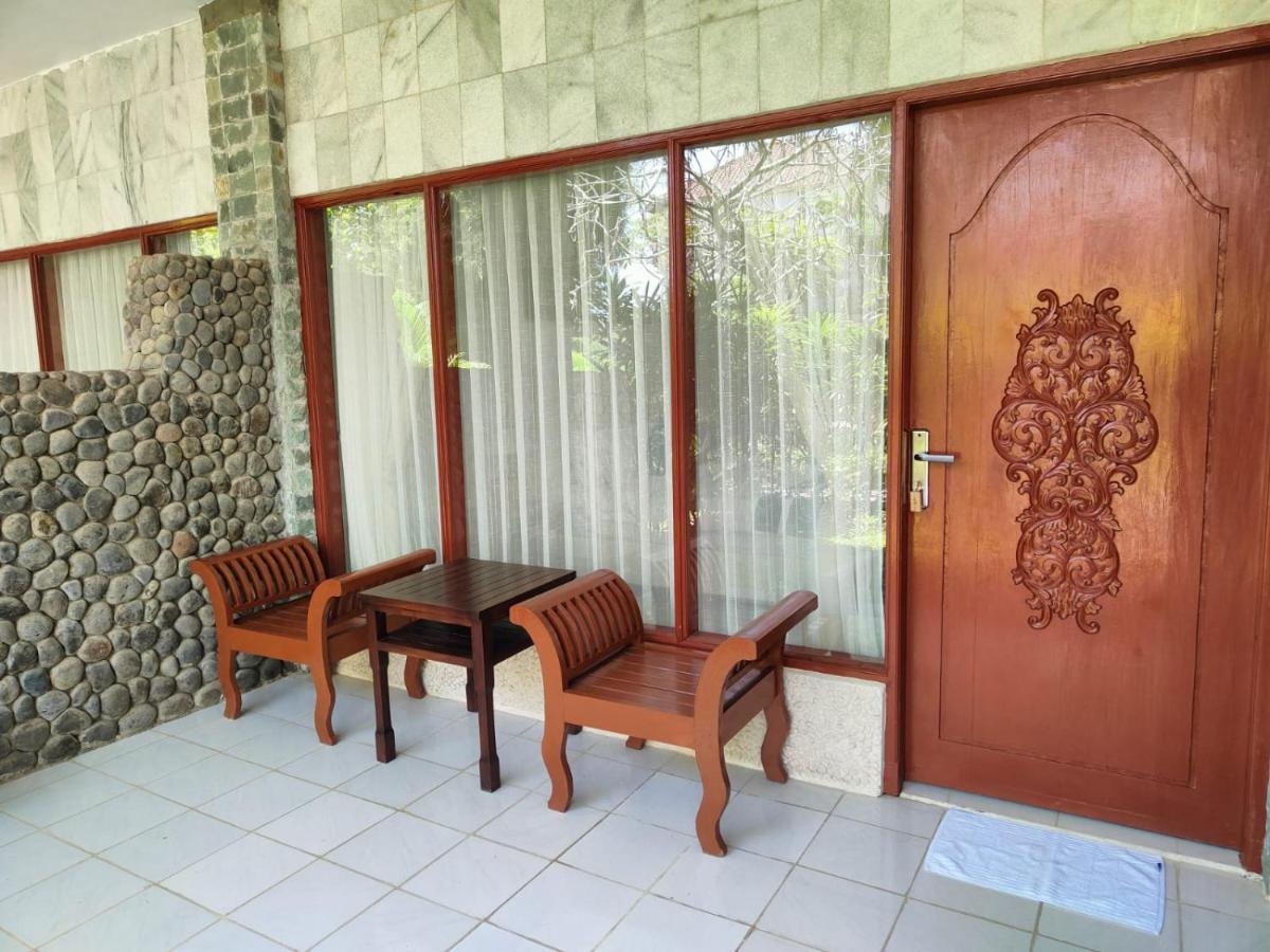 Matahari Inn Kuta  Exterior photo