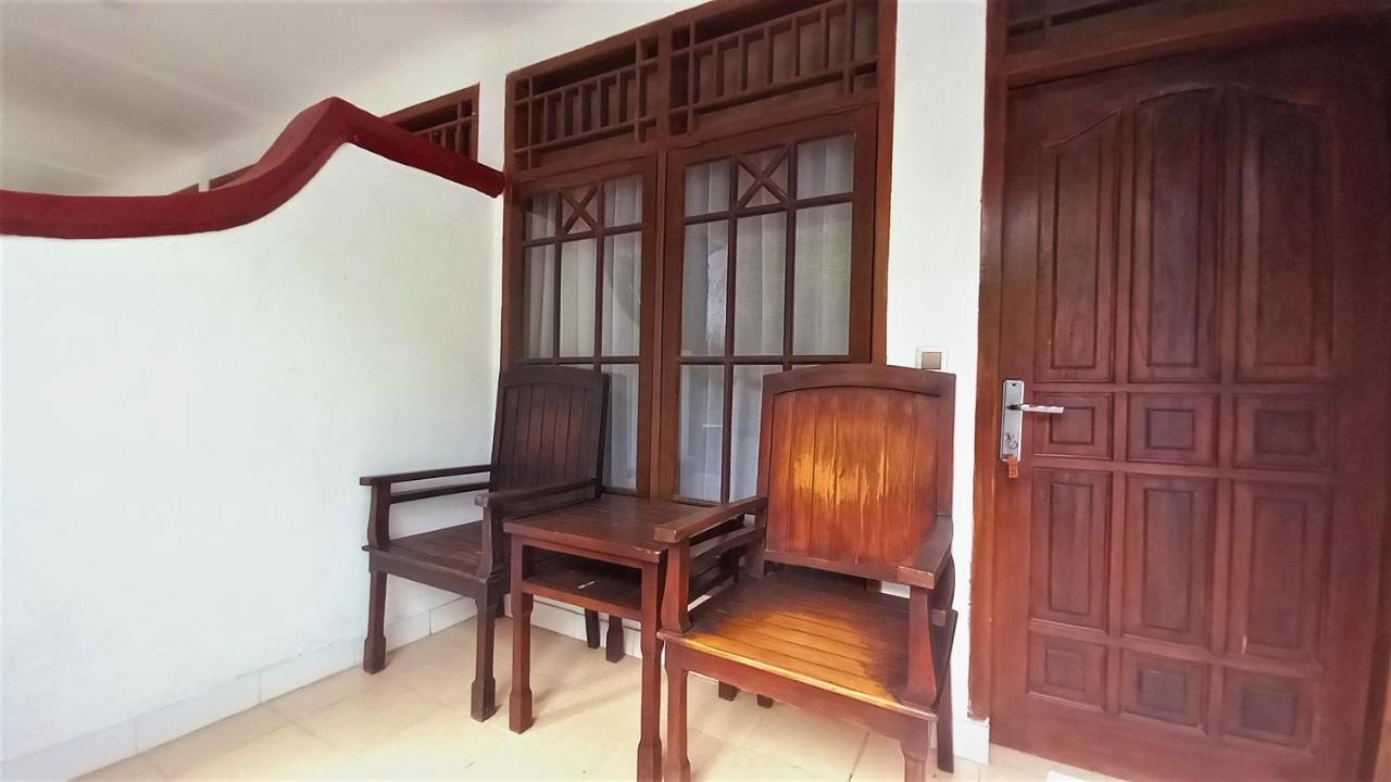 Matahari Inn Kuta  Exterior photo