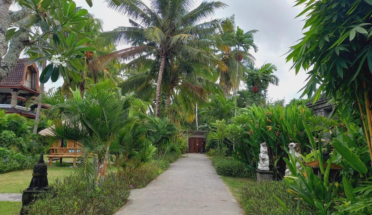 Matahari Inn Kuta  Exterior photo